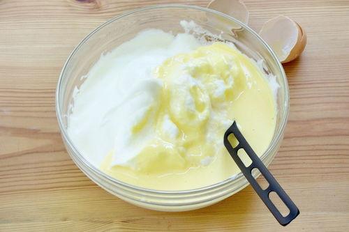 奶油制作视频,轻松掌握家庭自制香浓奶油技巧